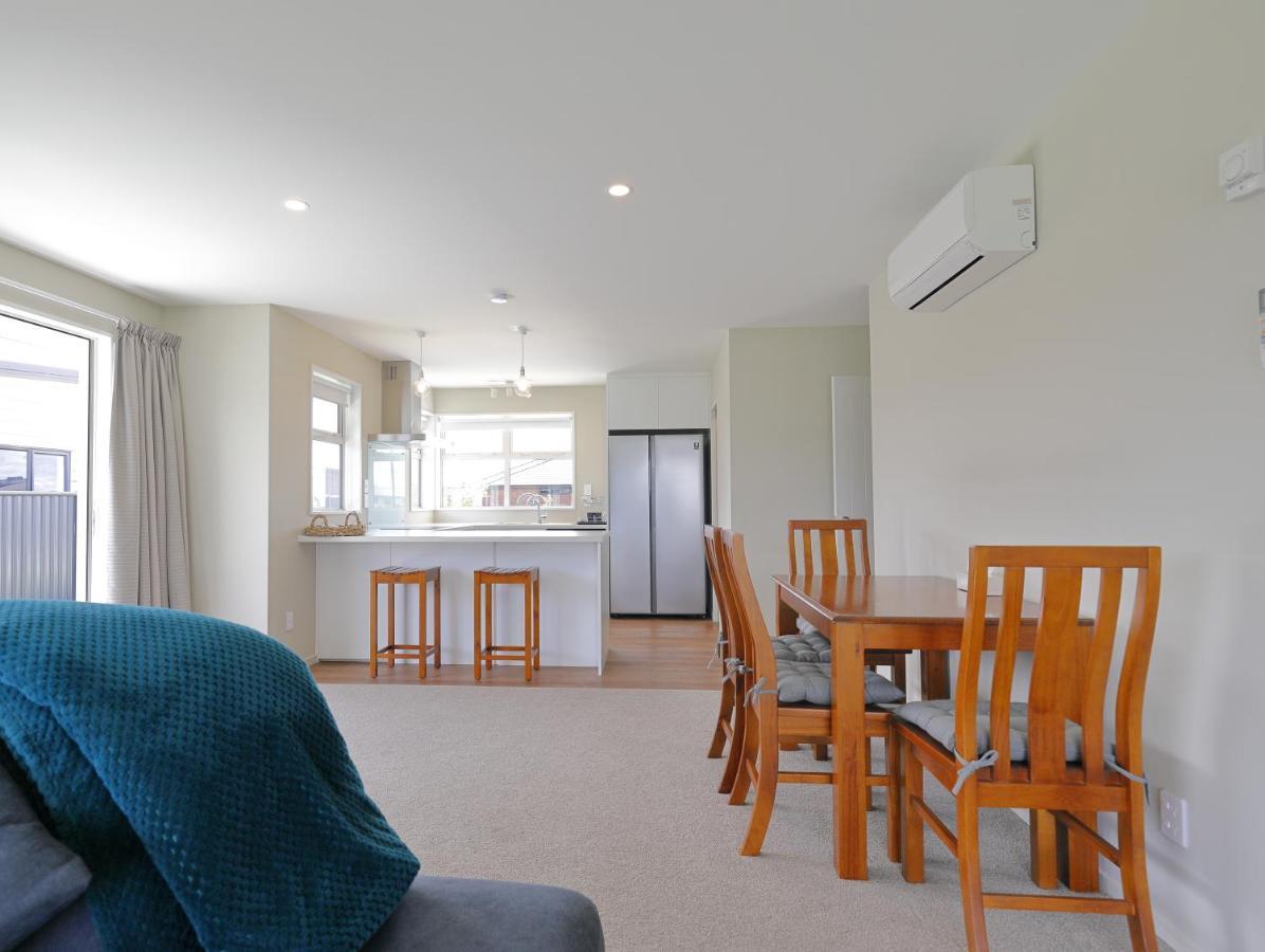 Fiordland Getaway - Te Anau Holiday Home Ngoại thất bức ảnh